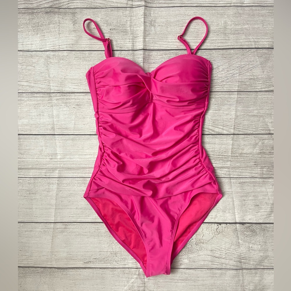 NWOT Pink Relleciga Swimsuit (small)